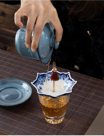 1pc Ceramic Tea Strainer - Blue & White Umbrella Design with Tassel, Compact for Office/Home Decor,for Kung Fu Tea Sets